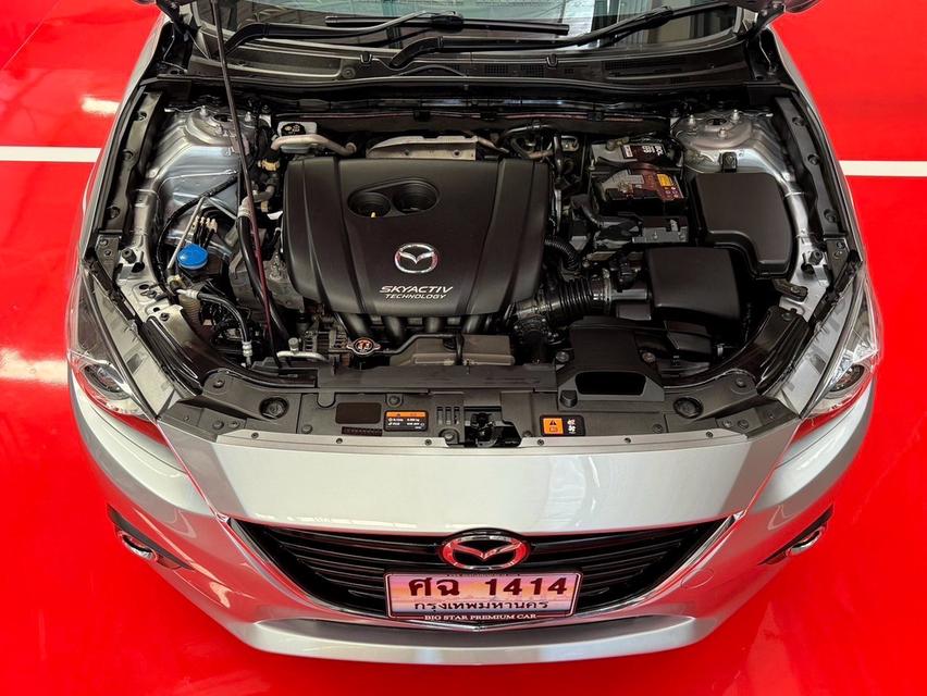 2016 MAZDA 3 2.0S 5 ประตู รถมือเดียวออกป้ายแดง รถวิ่งน้อยเพียง 90,000 กม รถเข้าศูนย์ทุกระยะ ไม่มีอุบัติเหตุครับ 15