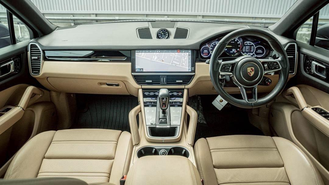Porsche Cayenne E-Hybrid Coupe