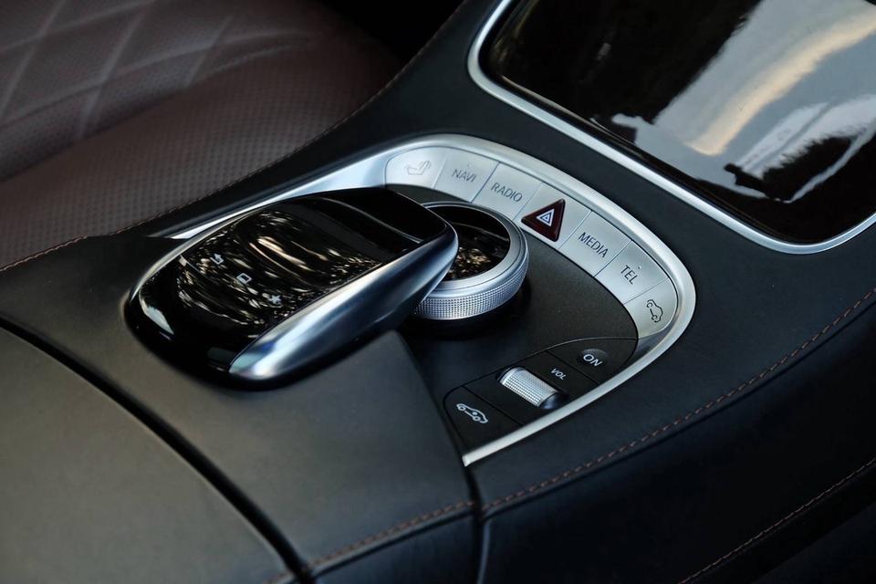 (แจ้งรหัสรถ PR9696) Mercedes Benz (W222) S-500e Plug in Hybrid AMG Dynamic ปี 2016 รูปที่ 6