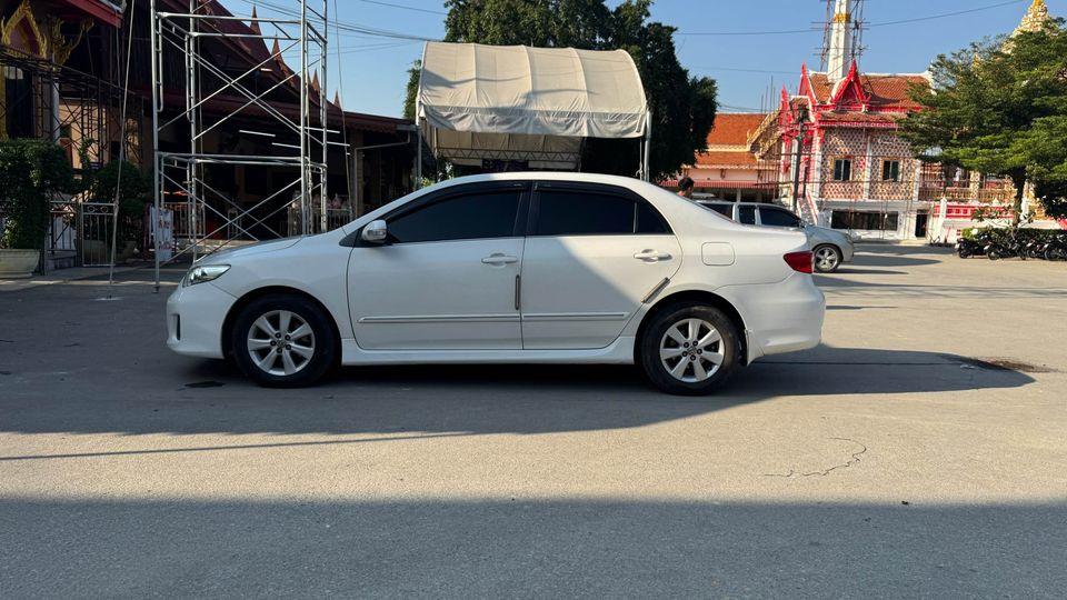 รถบ้านมือเดียวป้ายแดง เจ้าของขายเอง ขาย TOYOTA Corolla Altis 1.6 E ปี 2011 สีขาว 2