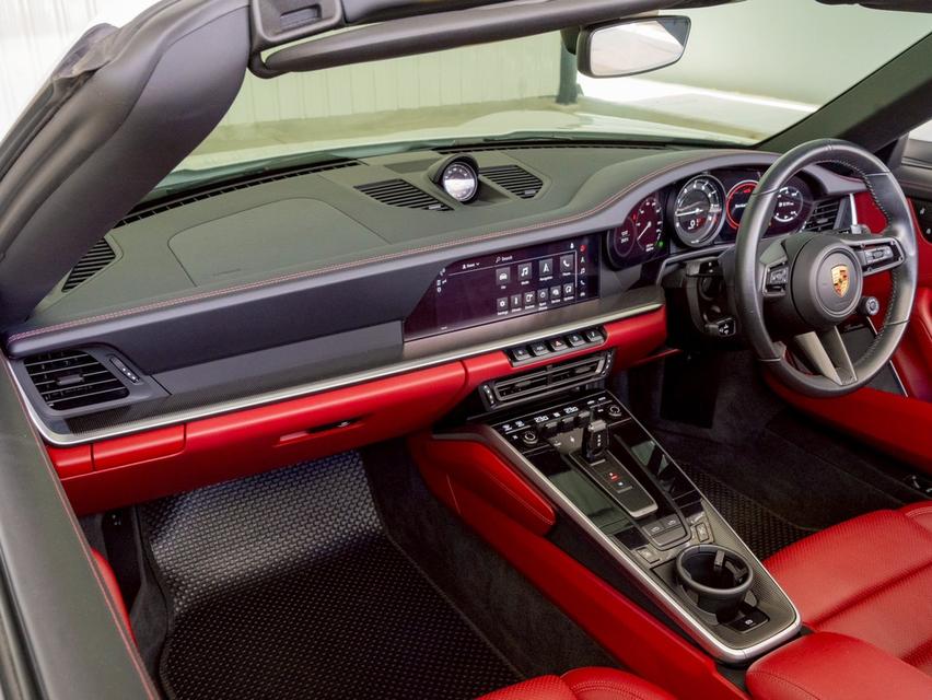Porsche 911 Targa 4S (รหัส 992) ปี 2022 18