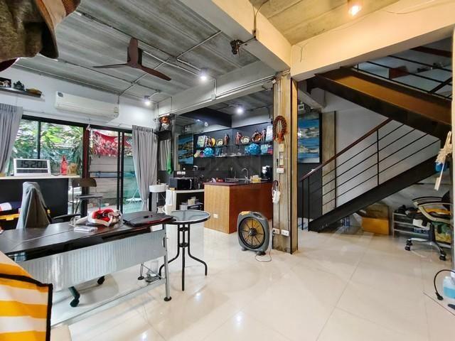 PB5947ให้เช่า ทาวน์โฮม 5 ชั้น ซอยลาดพร้าว83 ใกล้เลียบด่วน 12