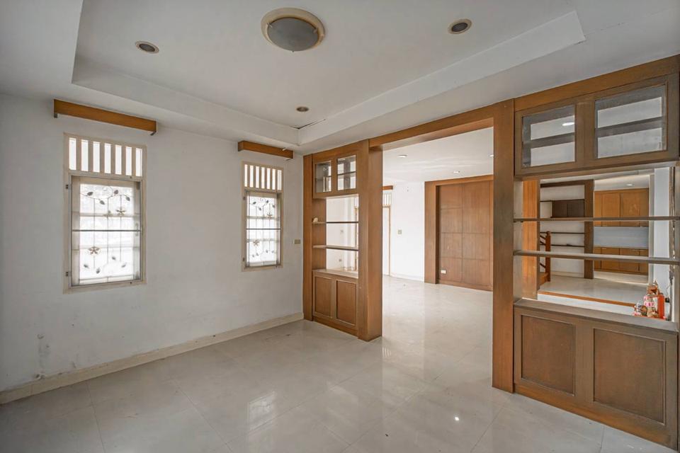 ขายบ้านเดี่ยว ลำลูกกา คลอง 4 ราคาต่ำกว่าประเมิน | เจ้าของขายเอง | พร้อมโอน ขายบ้านเดี่ยว 2 ชั้น 7