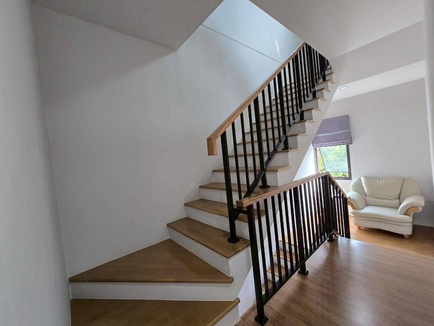 ให้เช่า ทาวน์โฮม 3 ชั้น หมู่บ้านกลางเมือง ลาดพร้าว-เสรีไทย ซอยเสรีไทย 52 ถนนเสรีไทย แขวงคันนายาว เขตคันนายาว กรุงเทพมหานคร 9