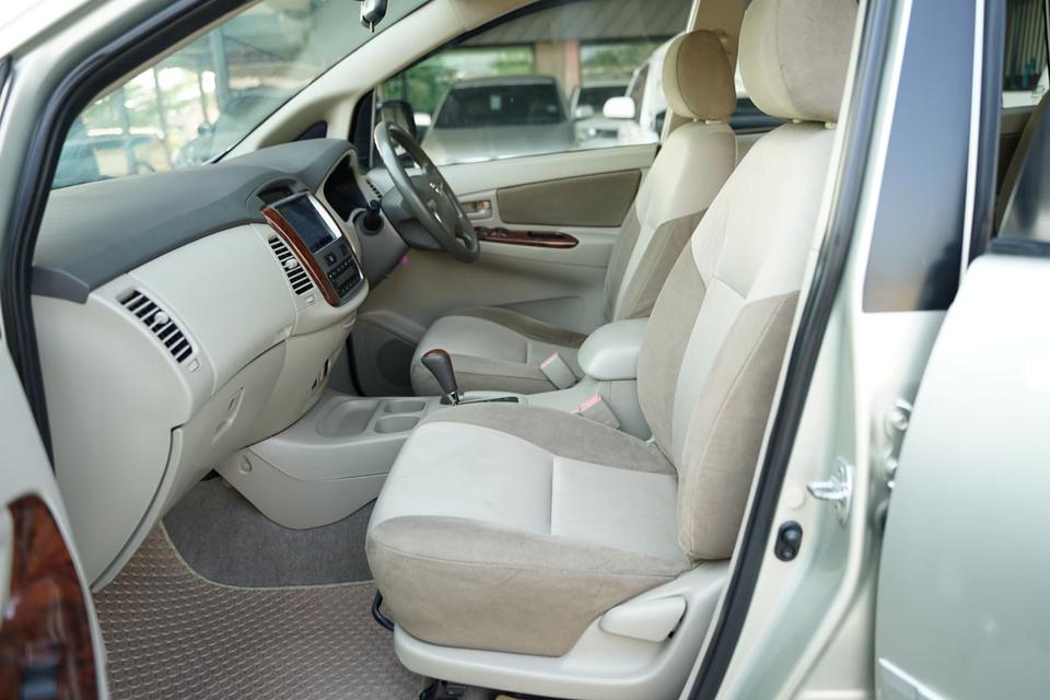 2013 TOYOTA INNOVA 2.0G 7
