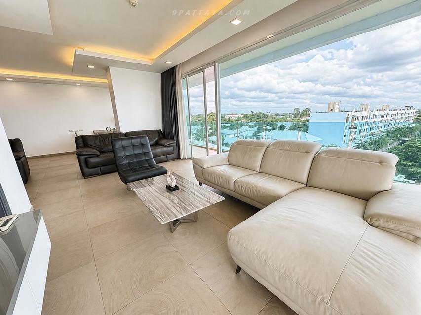 Urgent Sale — Large Corner Sea View Condo at Paradise Ocean View PattayaFire sale condo at Paradise Ocean View Pattaya. Spacious corner unit 3