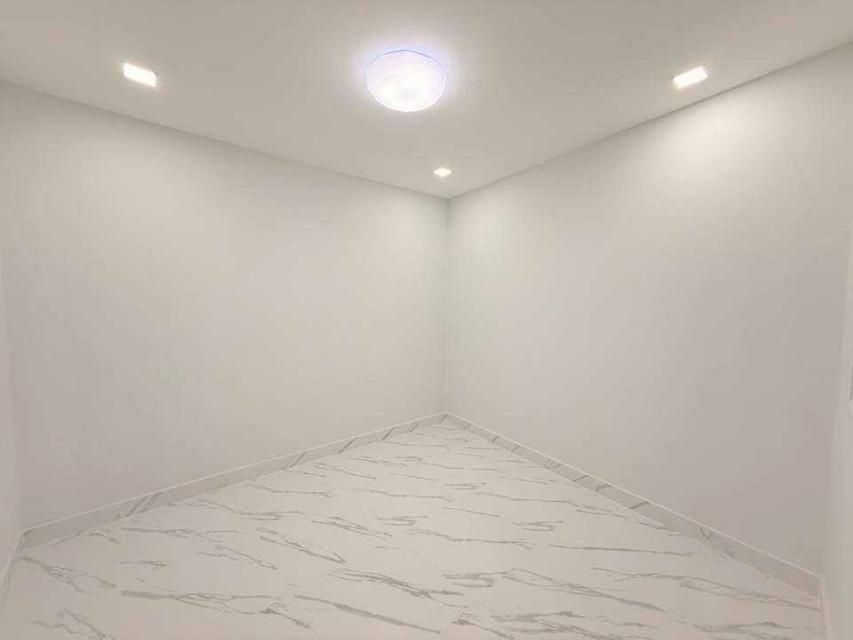 บ้านเดี่ยวชั้นเดียว รามคำแหง มีนบุรี หมู่บ้านเคหะธานี 4 ซอยมิสทีน นัดชมบ้าน 085-318-6868 คุณวา 17