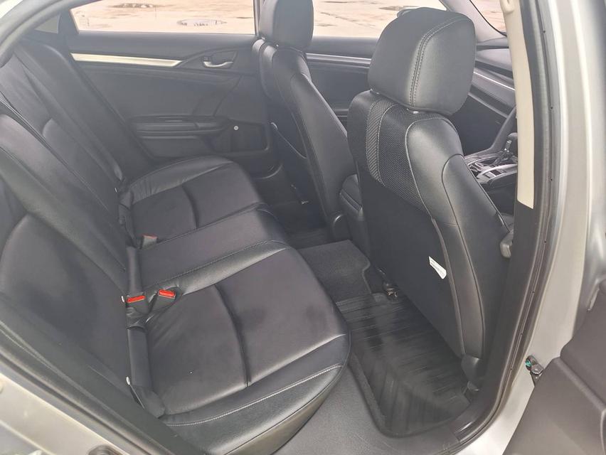 HONDA CIVIC 1.8EL 2019 12