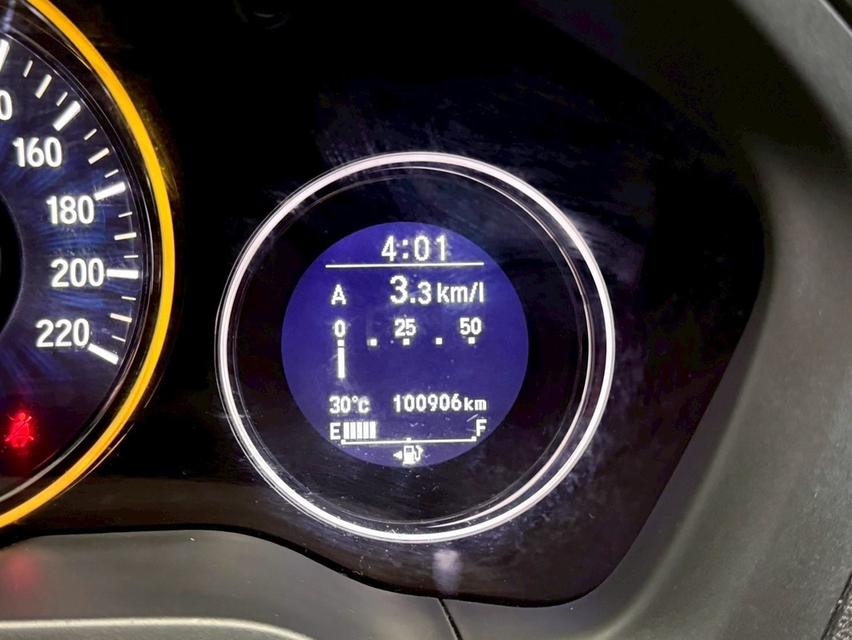 HONDA HRV 1.8RS TOP 2019 สีแดง MINOR CHANGE มือเดียวป้ายแดง 9