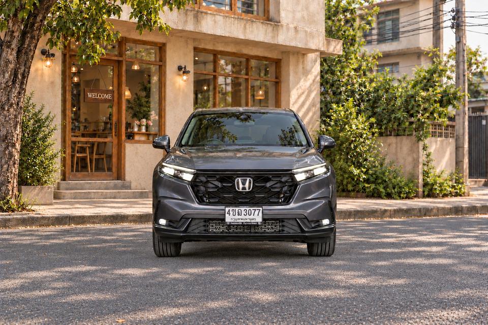 HONDA CR-V 1.5 TURBO EL 4WD ปี 2023 รถบ้านมือเดียว สีเทา ขับ 4 ตัวท็อป ออปชั่นจัดเต็ม  ไมล์ 40,xxx กม. รถประวัติดี รูปที่ 2