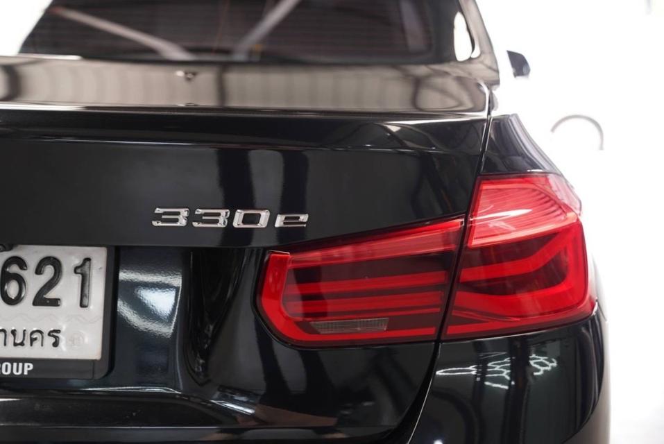 รหัส 67GG7621 BMW 330e 2.0 Sport ปี 2019 19