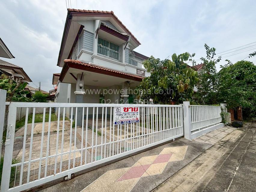 หมู่บ้านธัญญาภิรมย์ รังสิต-คลอง 10 ใกล้ตลาดพรธิสารคลอง 10 ถนนรังสิต–นครนายก ต.บึงสนั่น อ.ธัญบุรี จ.ปทุมธานี