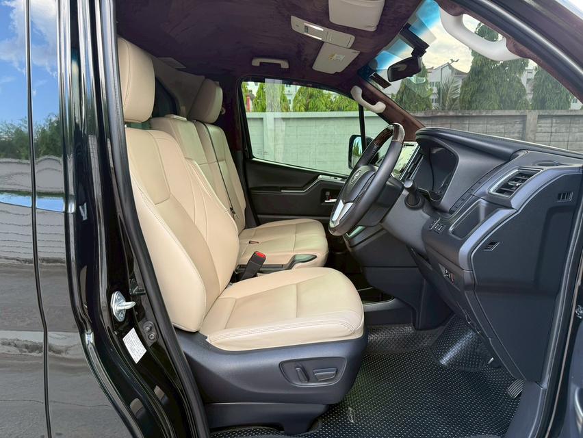รหัสรถ PBG9999 Toyota Majesty 2.8 Premium 6AT ปี 2020 รูปที่ 7