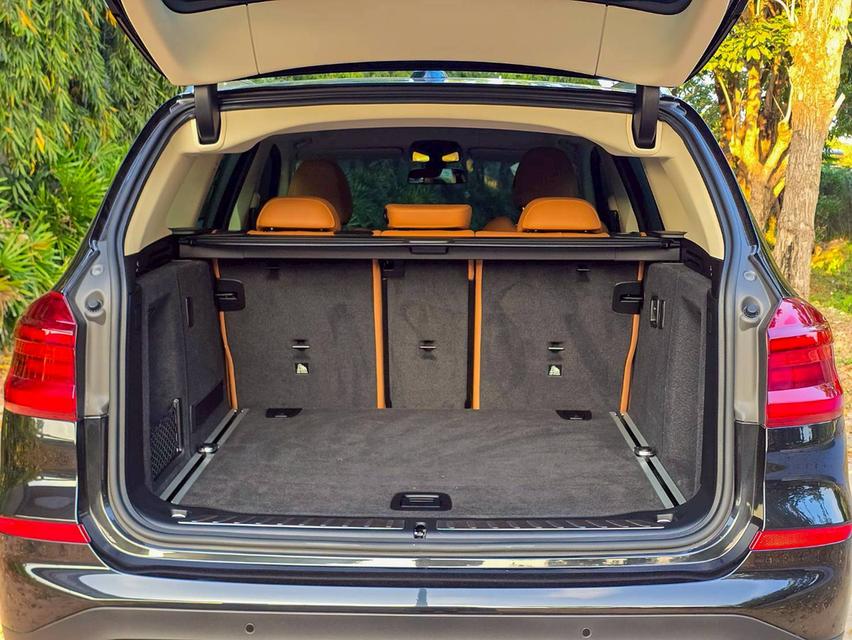 BMW X3 20d Xdrive ปี20 18