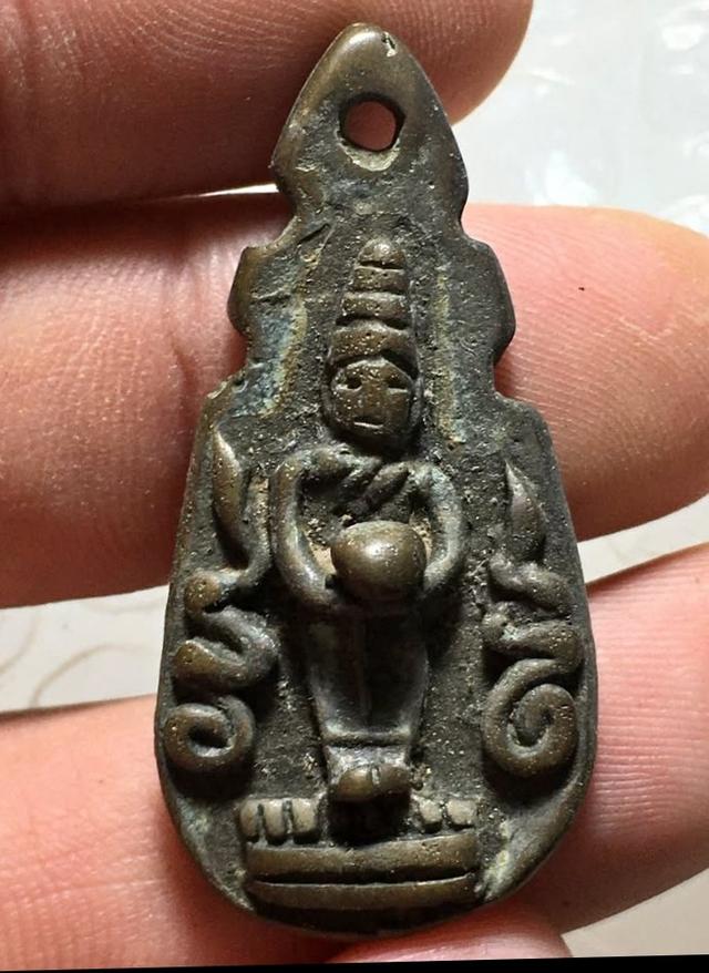 เนื้อสัมฤทธิ์หล่อเก่า