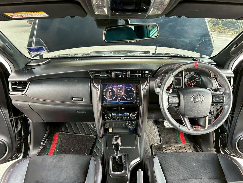 🔥ฟรีดาวน์ FORUNER GR SPORT รถสวย ปีใหม่ ไมล์น้อย  Toyota FORTUNER 2.8 GR SPORT 4WD AT ปี 2021 รูปที่ 12