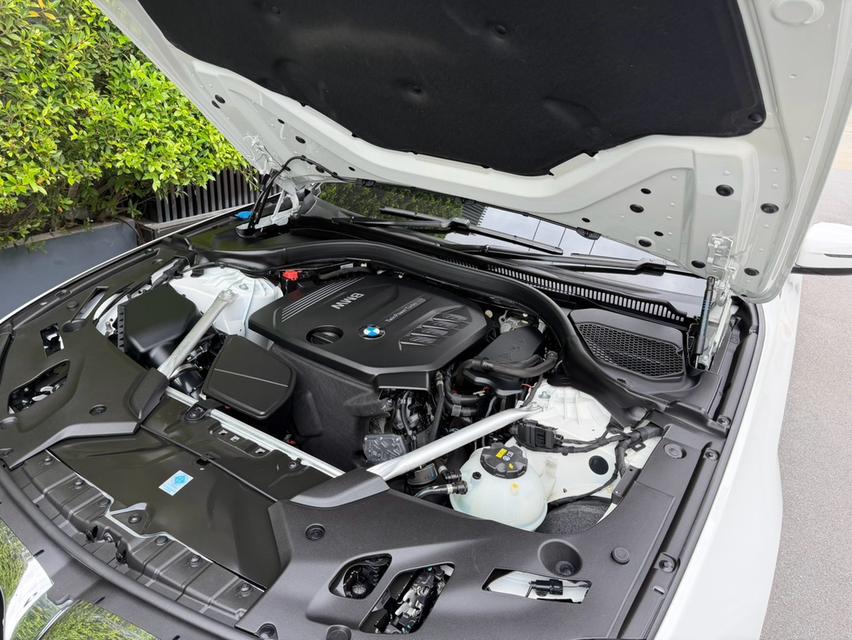 BMW 520d M Sport LCI (G30) ปี 2021 รูปที่ 20