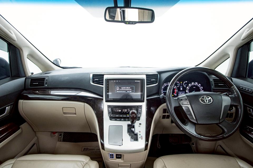 TOYOTA VELLFIRE 2.4 V 2013  14