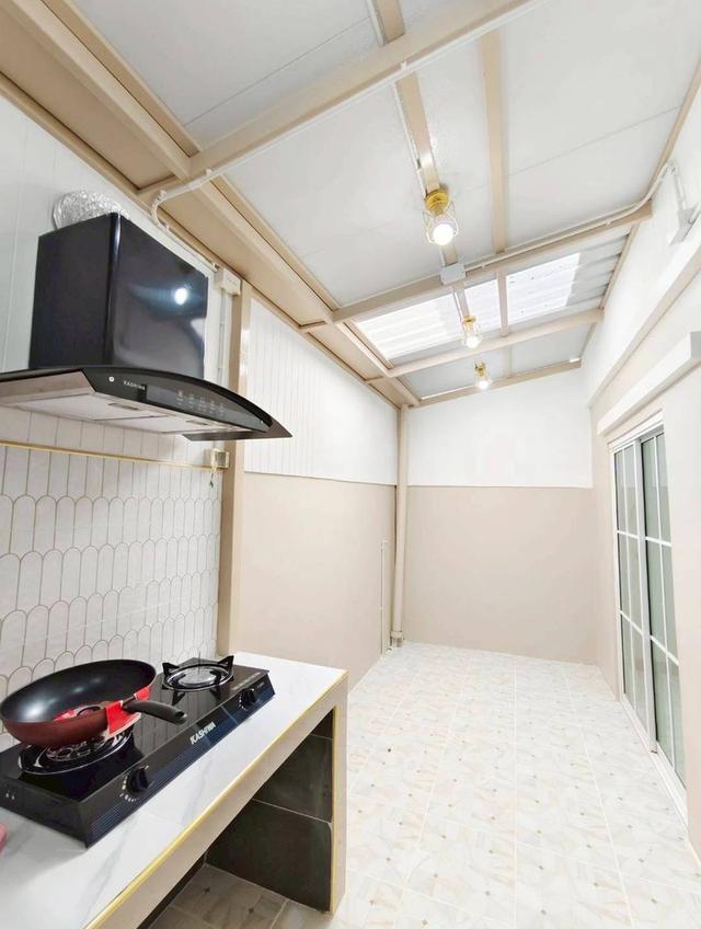 หมู่บ้านพฤกษา18      15