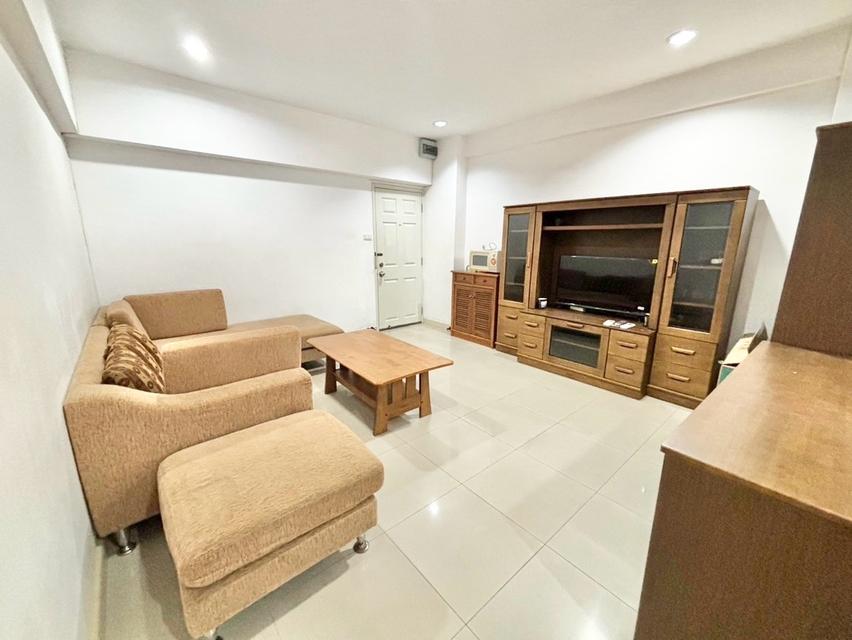ให้เช่า คอนโด ซอยอารีย์อารีย์ เพลส พหลโยธิน 50 ตรม. สตูดิโอ 1นอน 1น้ำ 50ตรม ชั้น4 เดิน3นาทีถึงBTSอารีย์.... 4