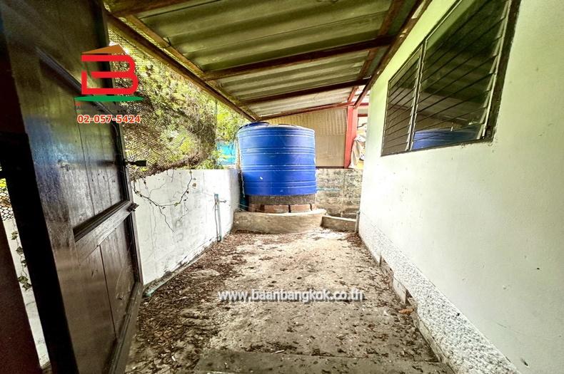 บ้านเดี่ยว หมู่บ้าน พรธิสาร 4 เนื้อที่ 32 ตรว. ถนนรังสิต-นครนายก ตำบลคลองหก อำเภอคลองหลวง จังหวัดปทุมธานี 11