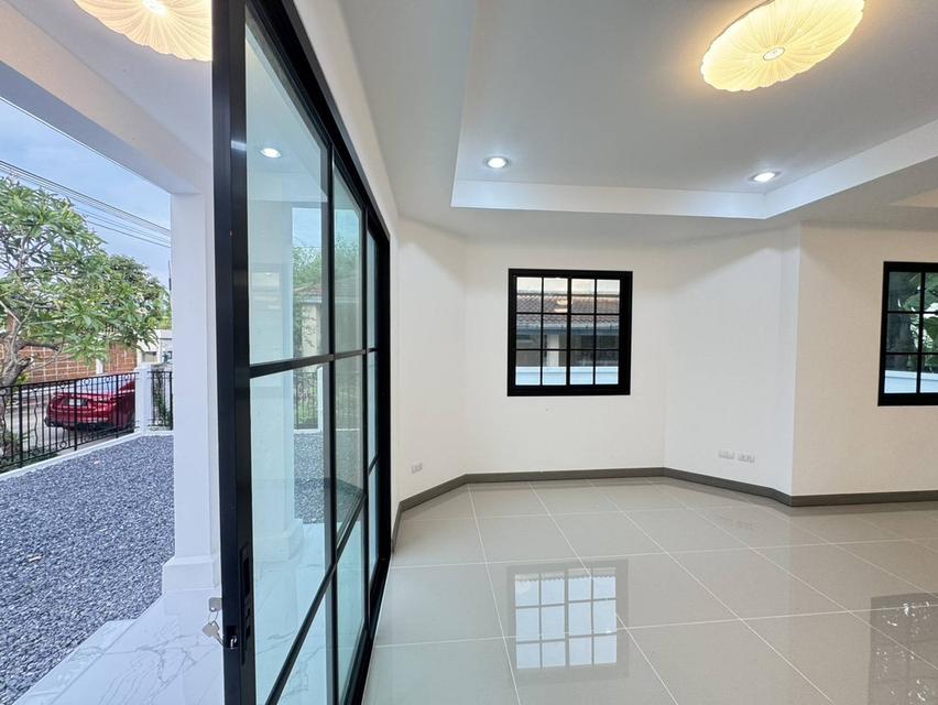 หมู่บ้านมัณฑนา2 ศรีนครินทร์ ซอยศรีด่าน22 6