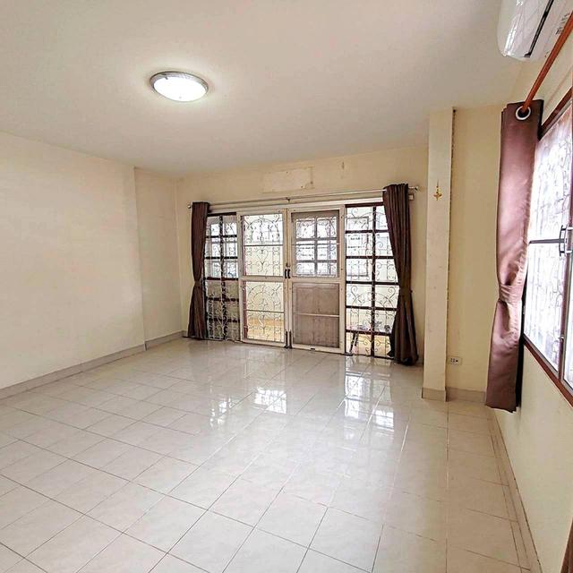 ✨ ขายบ้านเดี่ยว หมู่บ้าน ช.รุ่งเรือง 6  | ถนนเมน | 54 ตร.วา | 6 ห้องนอน | พร้อมอยู่ ใกล้ MRT & เซ็นทรัลเวสต์เกต 🏡 3