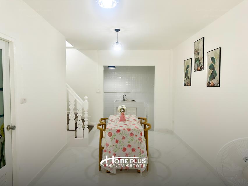 ขายทาวน์เฮ้าส์รีโนเวท 2 ชั้น  หมู่บ้านพูนสินธานี 1 ลาดกระบัง–ร่มเกล้า 6