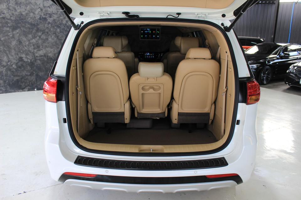 รหัสรถ JRS3235 📌 KIA Grand Carnival 2017 EX (G3)  18
