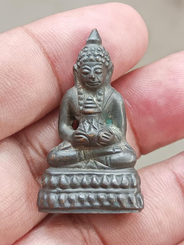 พระกริ่งสวนเต่า เนื้อสำริด แต่งเก่า
