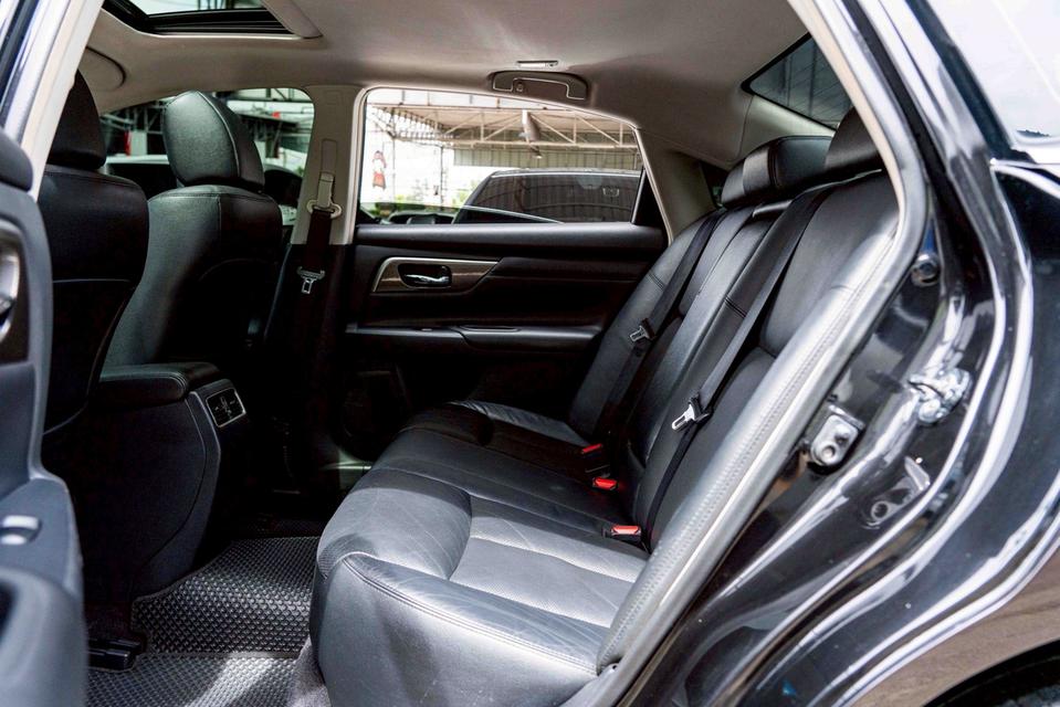 รหัสรถ NP6350 NISSAN TEANA 2.5XV 2017 17