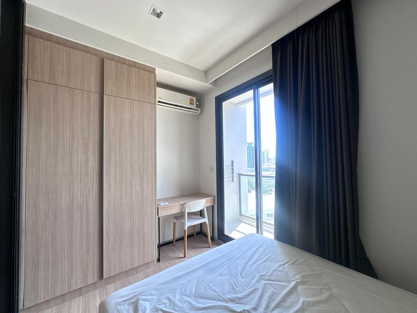  Newly Renovated, Pet-Friendly 30sqm Studio at M Jatujak 6