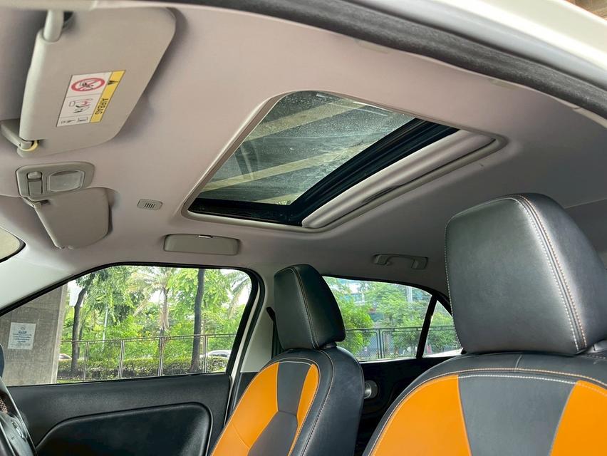 รหัสรถ WMT2658 MG3 Xross 1.5X Sunroof ปี 2016  7