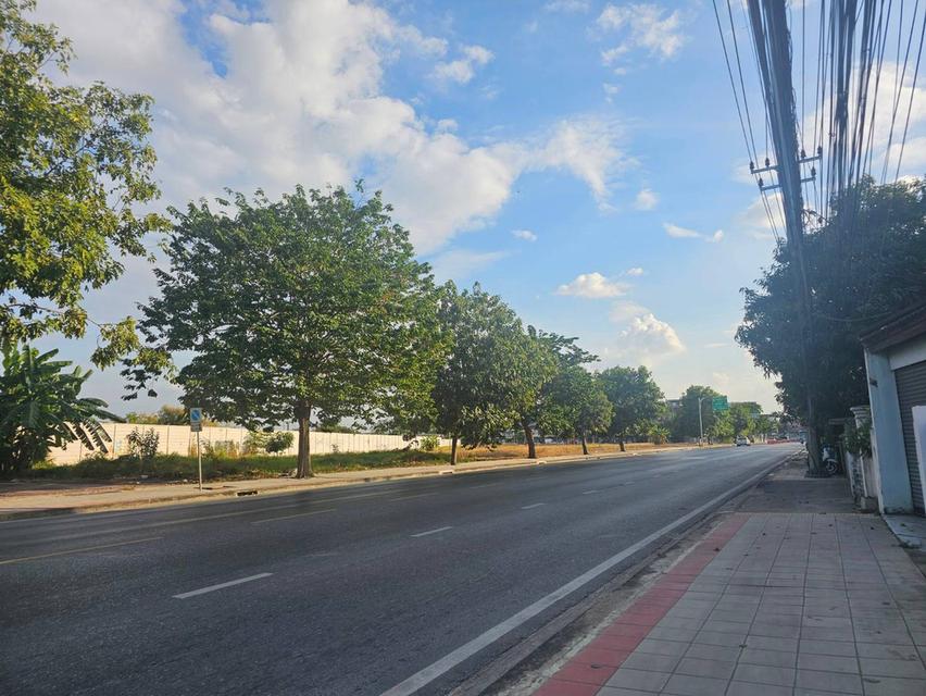 ขายบ้านพร้อมที่ดิน เนื้อที่ 190 ตร.ว. ซ.สุขาภิบาล5แยก1 10