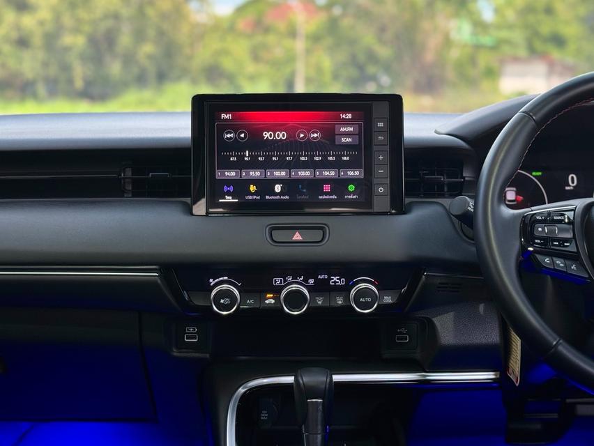 HONDA HRV Wagon 4dr e:HEV RS E-CVT FWD 1.5i (Hybrid) Y22 สีเทาดำ   ออโต้  12