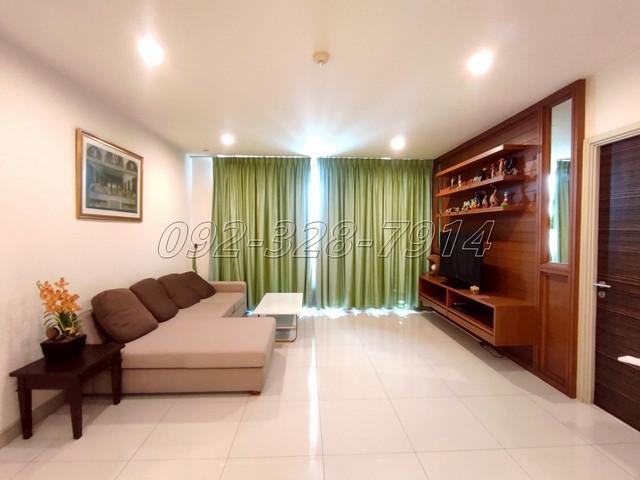 Riverside condo for Rent Watermark Chaophraya 2 beds with river view near BTS Saphan Taksin 1