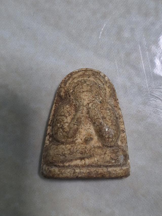 พระปิดตาวัดกุฏโง้ง ชลบุรี