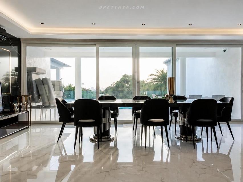 For Sale — Luxury Pool Villa at Siam Royal View PattayaLuxury pool villa for sale at Siam Royal View Pattaya, one of Pattaya’s high-end residential 6