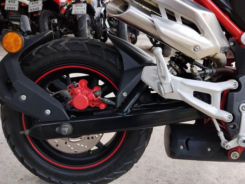 ใช้เพียง 1พันกว่าkm. Benelli TNT 135 ครับ รูปที่ 18