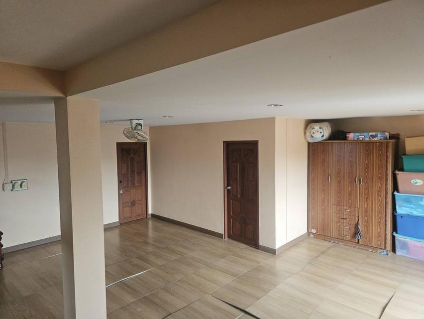 ขายตึก 3 คูหา เนื้อที่ 46 ตาราง 3