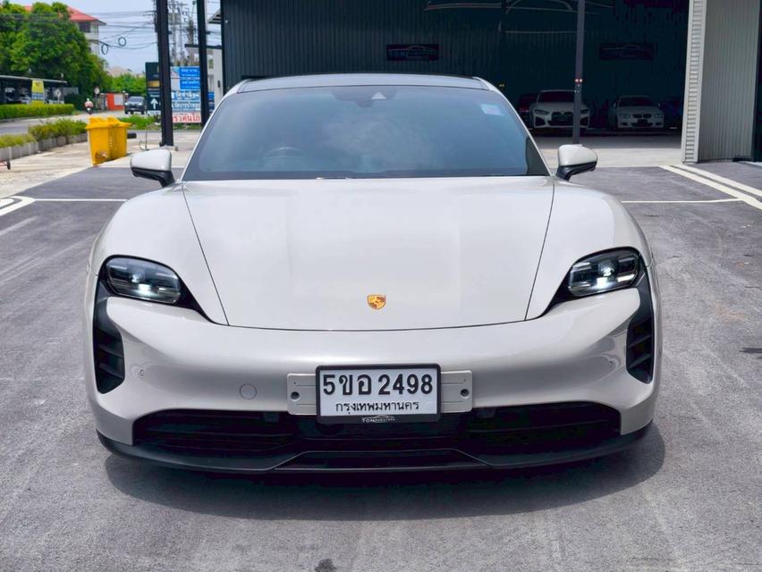 รหัสรถ KPV2498 2022 Porsche Taycan 4S สีเคยอน ภายในแดง
