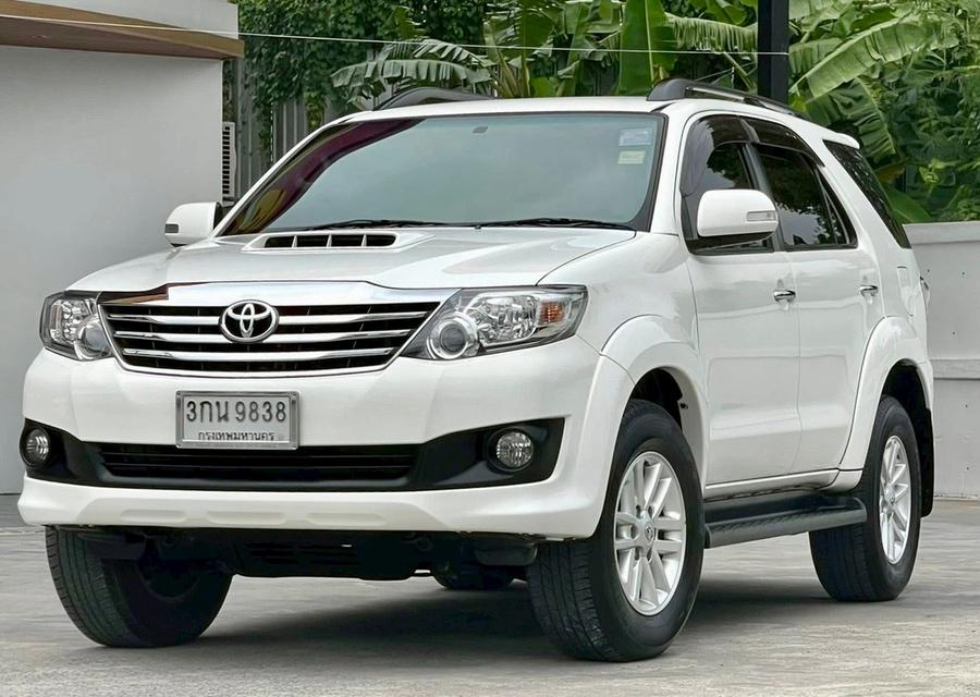 TOYOTA FORTUNER 2.5 V ปี 2014