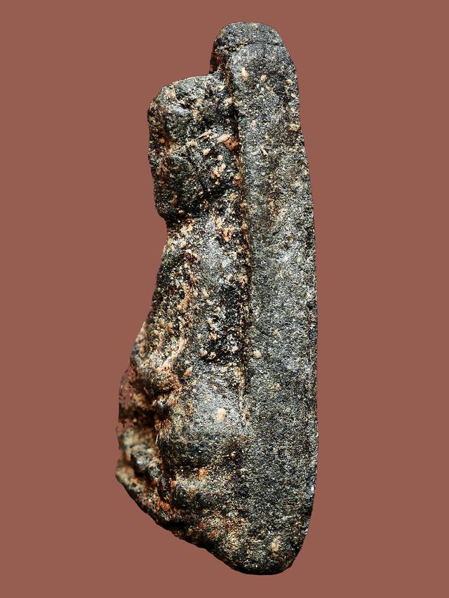 พระหลวงปู่ทวดเนื้อว่าน รุ่นแรก วัดช้างให้ พิมพ์กลางชลูด ปี 2497....เก่าๆ 4