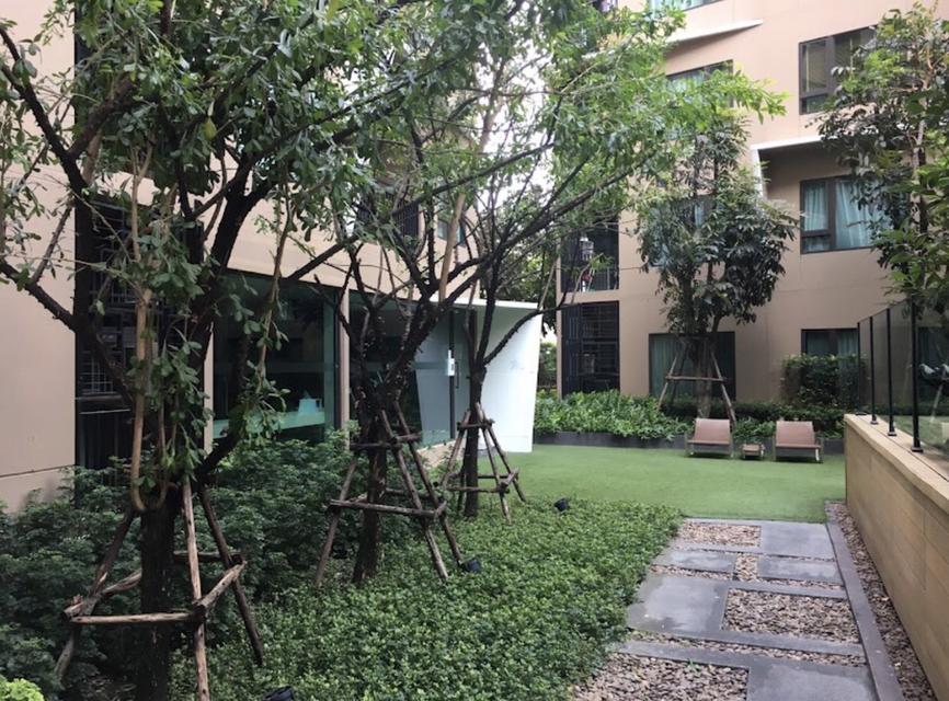 1 Bedroom Sathorn Private Living in the Heart of Bangkok’s Embassy District 4