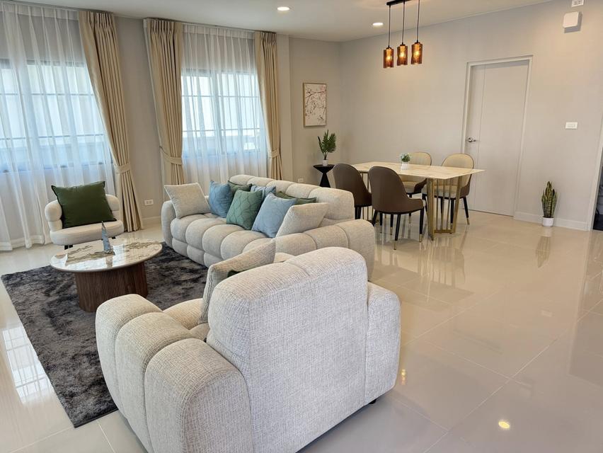 ขาย ให้เช่า Centro Bangna  ติดเมกะ บางนา  พื้นที่สวนรอบบ้านเยอะมาก 5