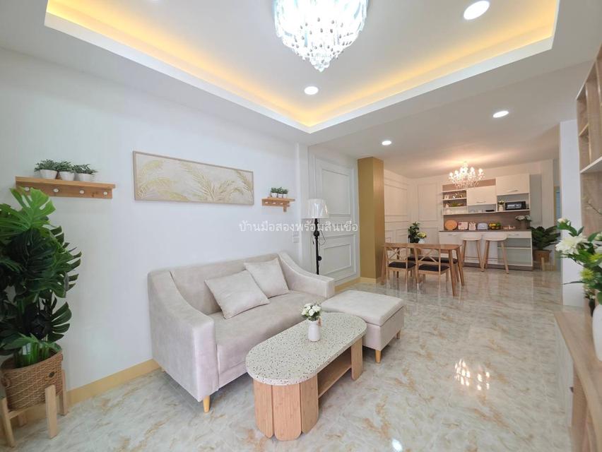 หมู่บ้านวรารักษ์ เลียบคลองสอง 27 7