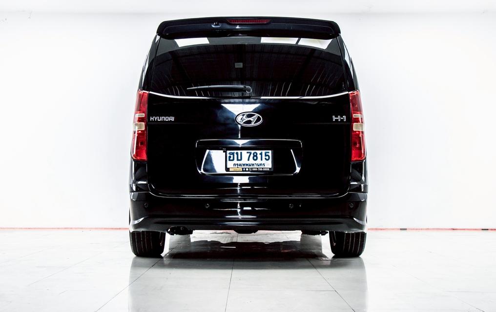 HYUNDAI H-1 2.5 DELUXE 2011 7