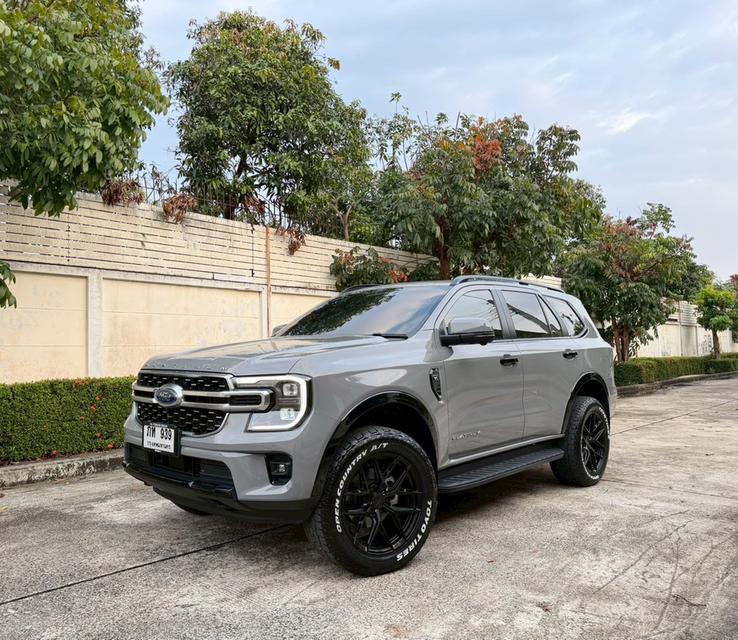 FORD EVEREST V6 3.0 PLATINUM 4WD A/T 2024 (แต่งไปกว่า 400,000 บาท)