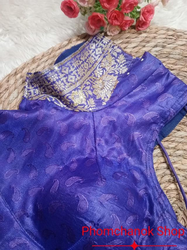 เสื้อครอปอินเดีย ส่าหรีอินเดีย