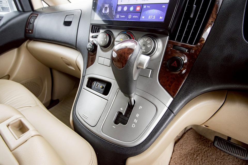 HYUNDAI GRAND STARLEX VIP 2.5 2012  7